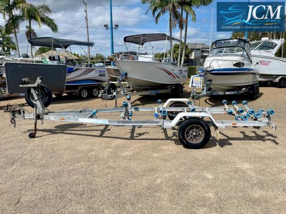 Tinka Classic Boat Trailer