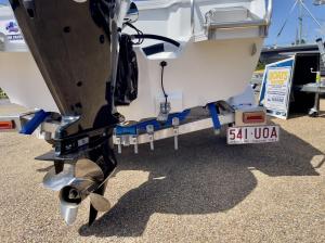 Quintrex 450 Fishabout 