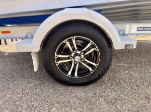 Quintrex 450 Fishabout 