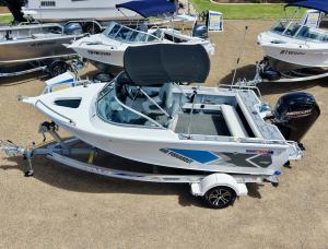 Quintrex 450 Fishabout 