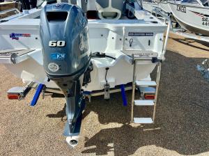 Quintrex 430 Fishabout