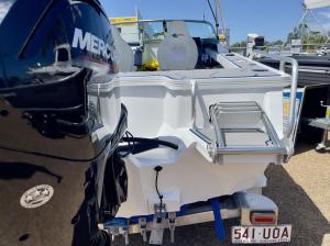 Quintrex 450 Fishabout 