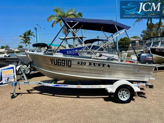 Quintrex 420 Busta with Blade Hull 